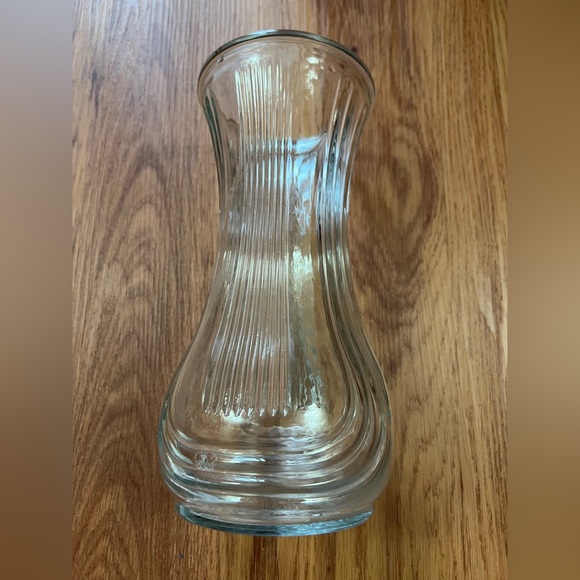 Vintage Hoosier Clear Glass Vase - Picture 2 of 3
